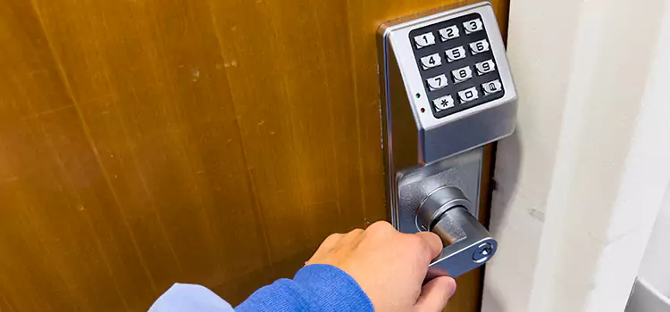 Why Choose Us for Your Keypad Lock Needs in Steubenville, OH?